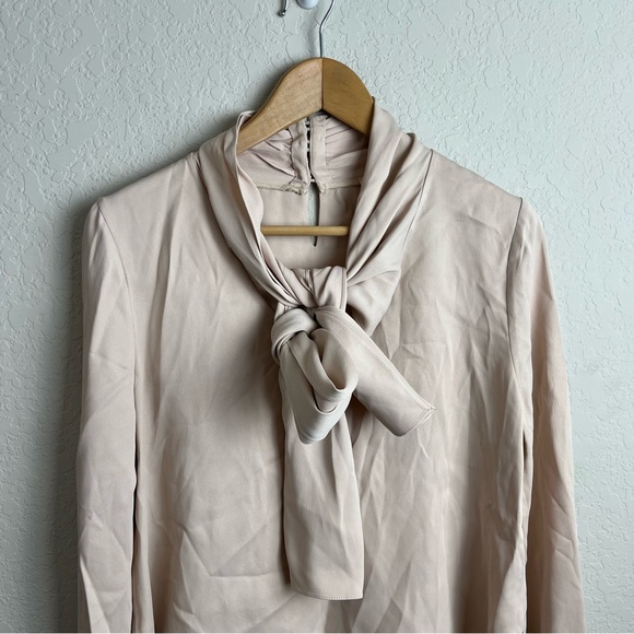 Khaite Blouse Dawn Tash Bow Long Sleeve Satin Crepe Top - Picture 4 of 16